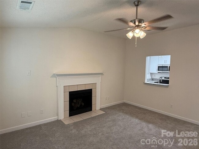 Photo - 404 Kingville Dr