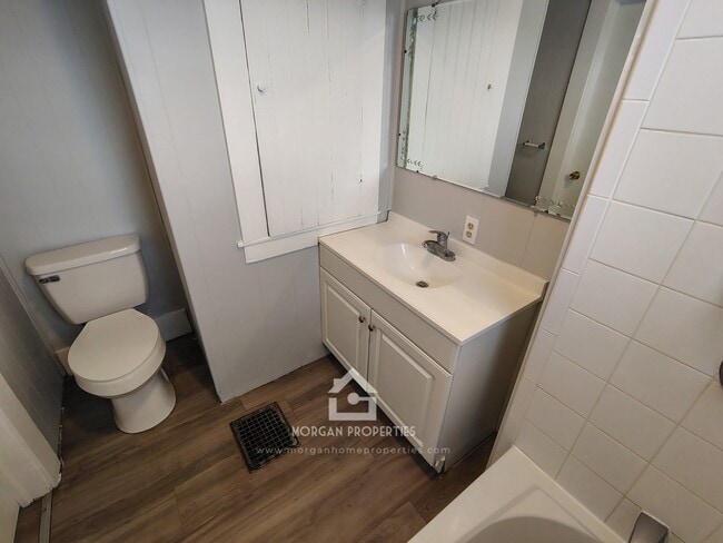 Photo - 1211 Fletcher St