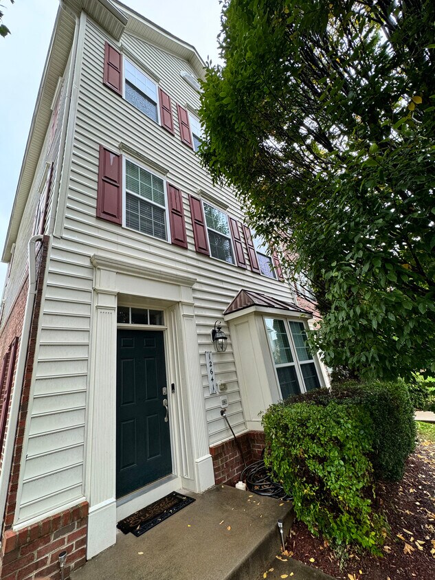 Photo - 12641 Terranova Ln (Woodbridge, VA)