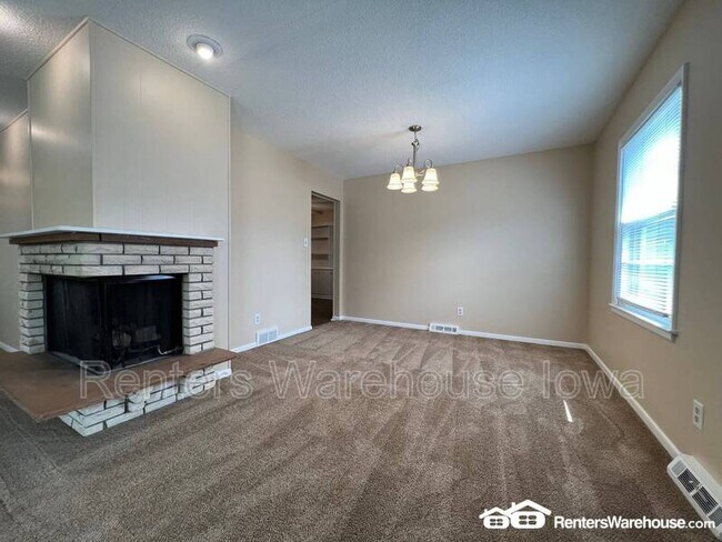 Photo - 2501 Rocklyn Dr