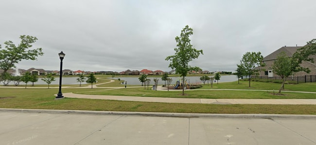 Photo - 962 Thoroughbred Ave