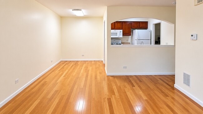 329 Grissom Ct