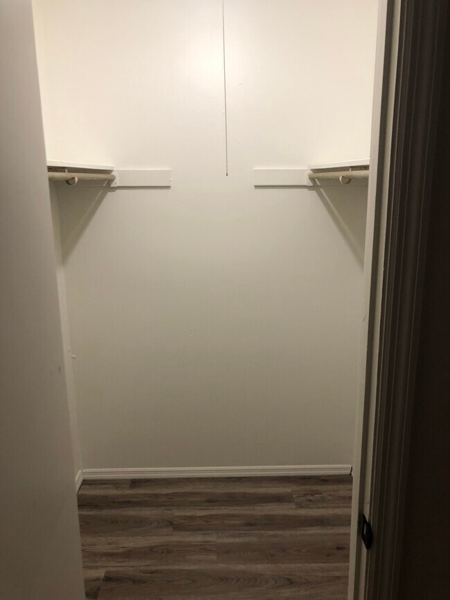 Photo - 408 N Front St