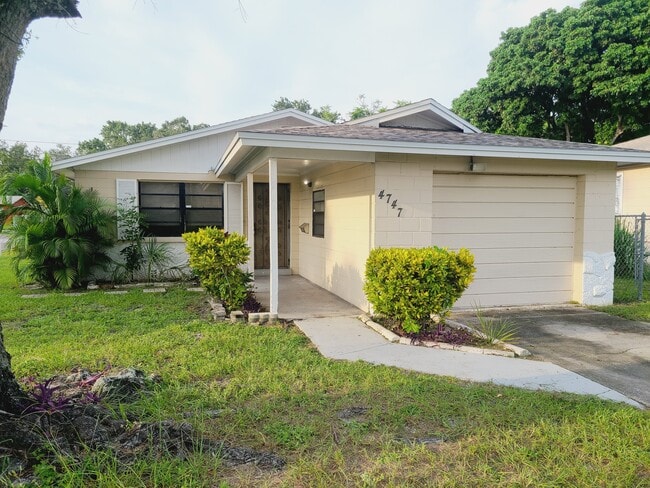 Photo - 4747 15th Ave S