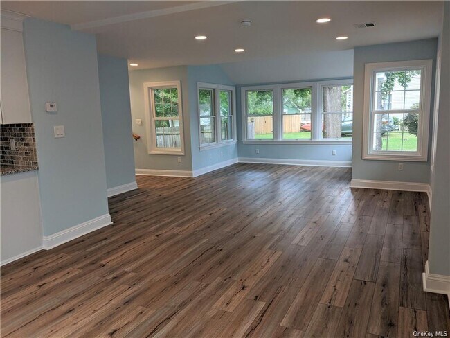 Photo - 22 Wheeler Ave