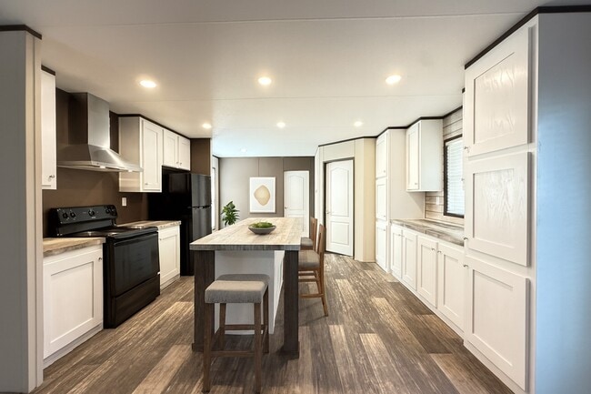 Photo - 123 Norene St