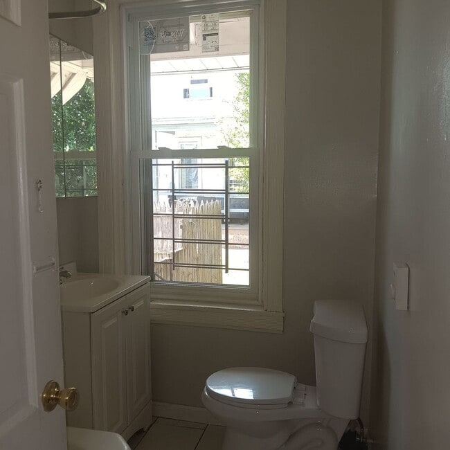 Photo - 1342 Orthodox St Unidad 2