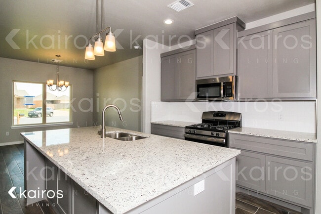 Photo - 2700 Atlanta Dr