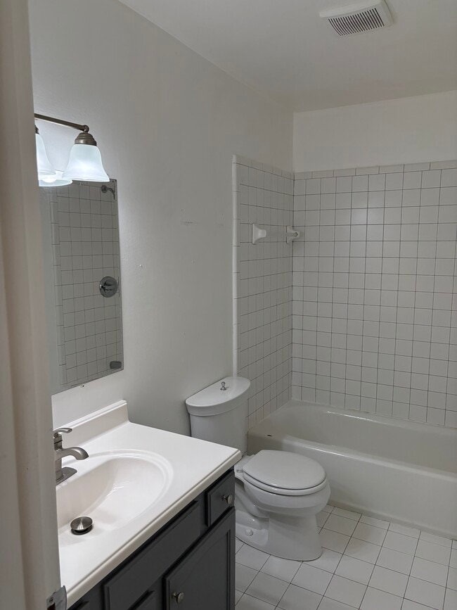 Photo - 803 Plate St Unit 107