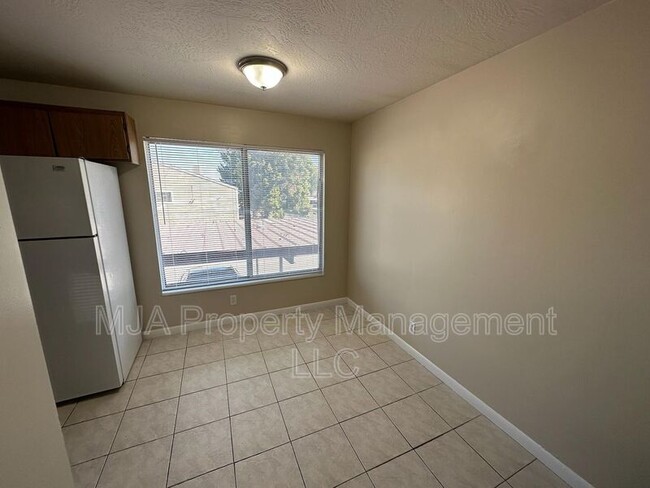 Photo - 4642 S Arlington Park Dr Unit 04