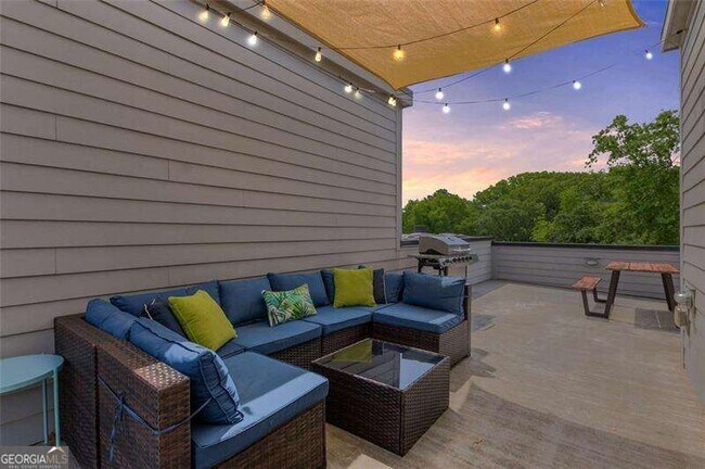 Photo - 1265 Wright Ln SE