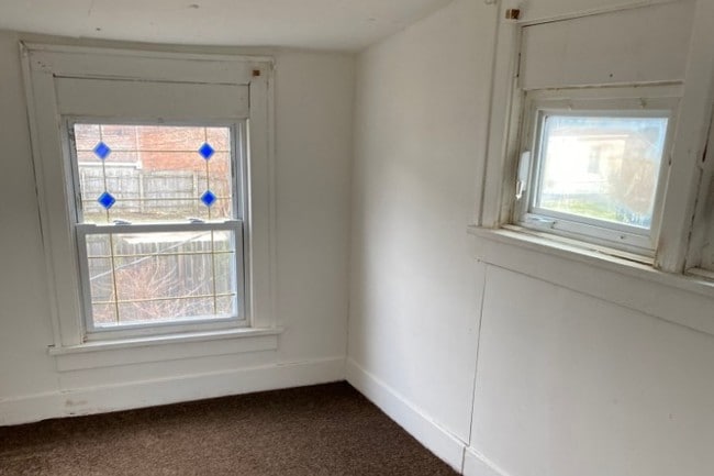 Photo - 415 N 11th St