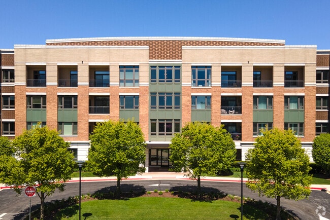 The Residences at Burr Ridge Village Center - The Residences at Burr Ridge Village Center Apartments