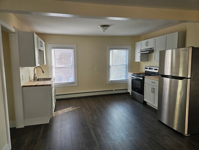 Photo - 187 Ferry St Unit 2