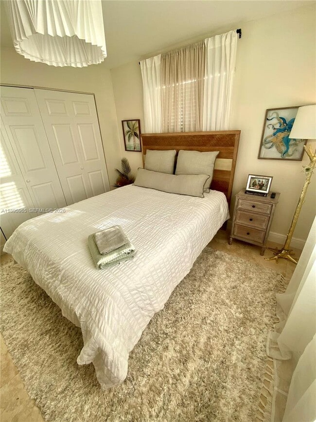 Photo - 4600 SW 67th Ave Unit 240