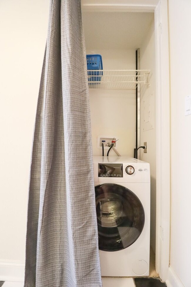 Photo - 1 Bedroom Condo in Downtown Tulsa! *Price ... Unit 404