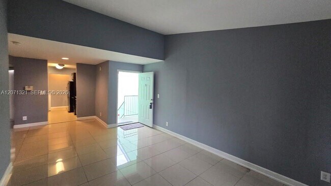 Photo - 8787 NW 39th St