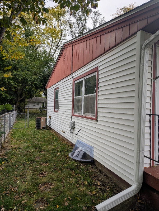 Photo - 1810 Midway Dr