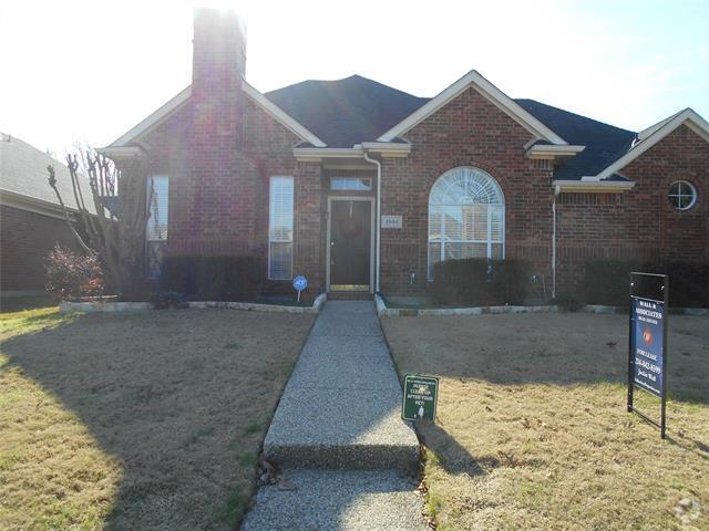 Building Photo - 4804 Holly Berry Dr Rental
