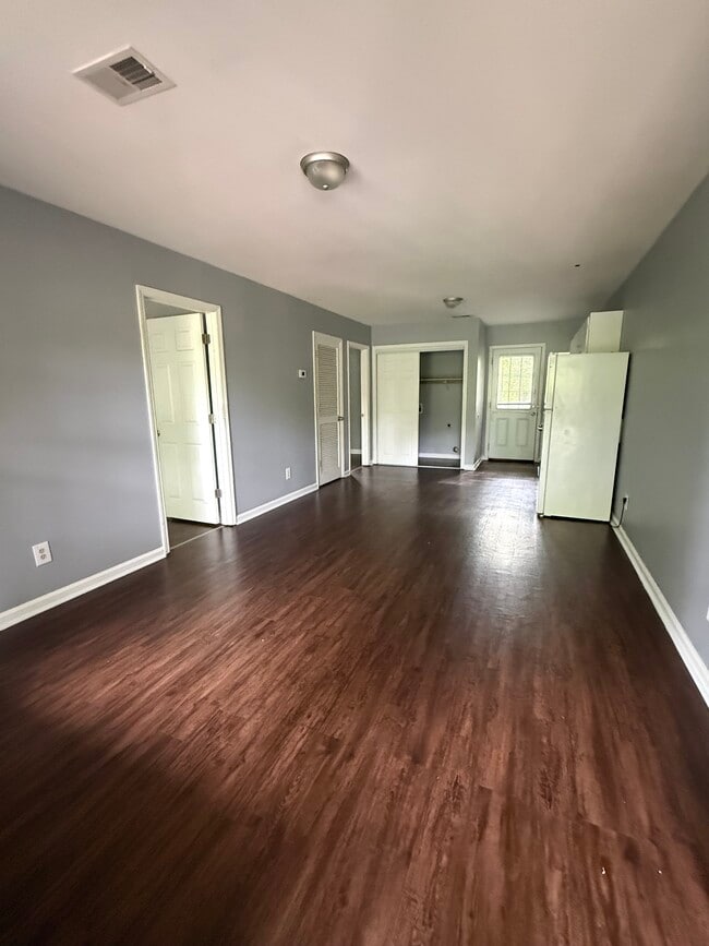 Photo - 1104 Penrose Dr Unit 3