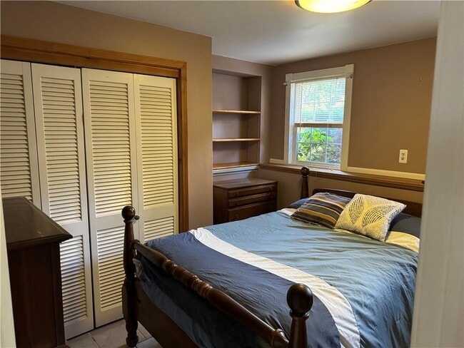 Photo - 57 Sheila Dr