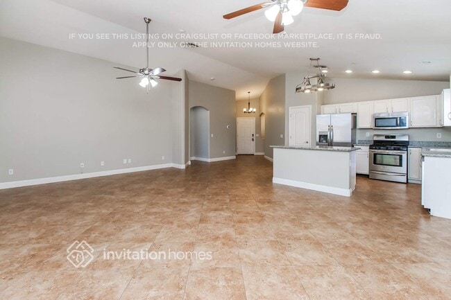 Photo - 1400 E Vernoa St