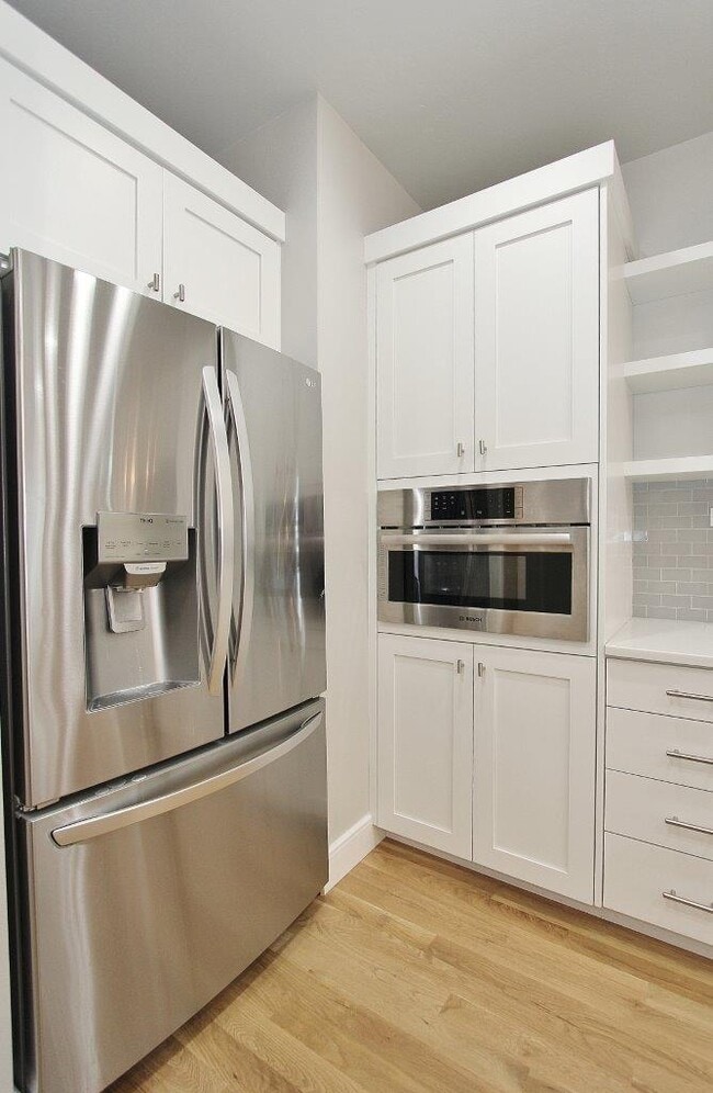 Photo - 3468 E Berghan St