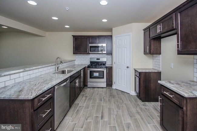 Photo - 520 Arietta Ct