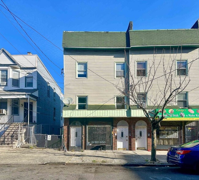 Building Photo - 78 Orient Ave Unit 2