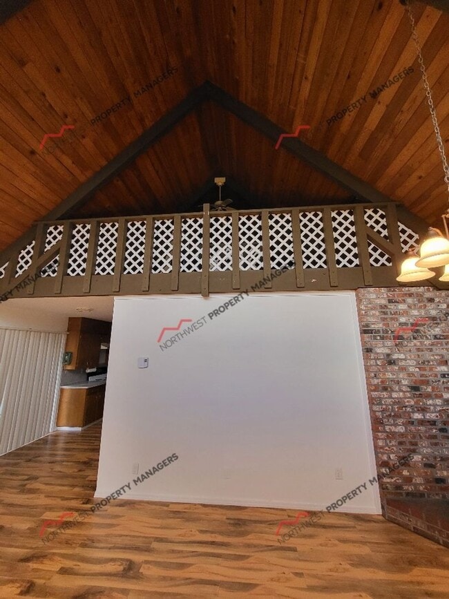 Photo - STATUS: *PENDING APPLICATION* | R217 | $1695