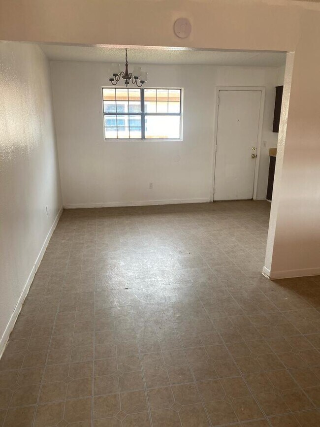1313 S Maddox Ave Apartamentos Para alquiler en Dumas, TX