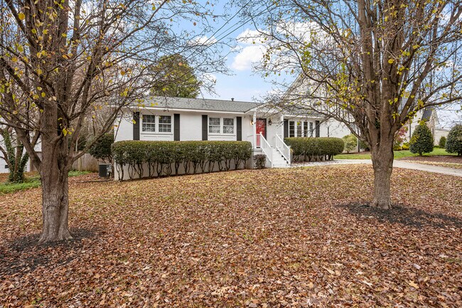 Building Photo - 301 Latimer Rd