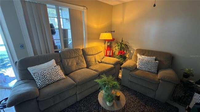 Photo - 4690 Pembrook Pl Unit 90