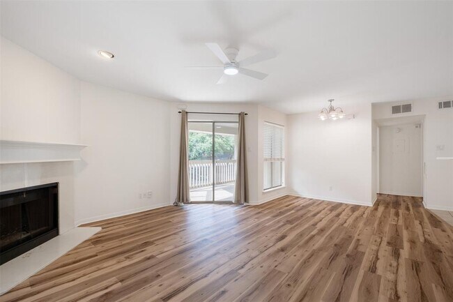 Photo - 2450 Wickersham Ln Unit 904