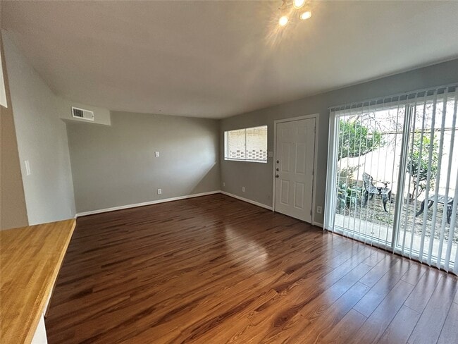 Photo - 807 Heights Blvd Unit 7