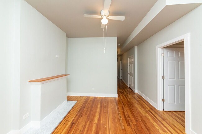 Photo - 3547 N Sheffield Ave Unit 2