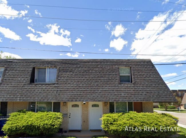 Building Photo - 5301 S Delaware St