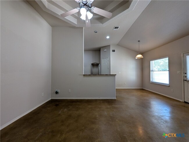 Building Photo - 208 Anne Louise Dr