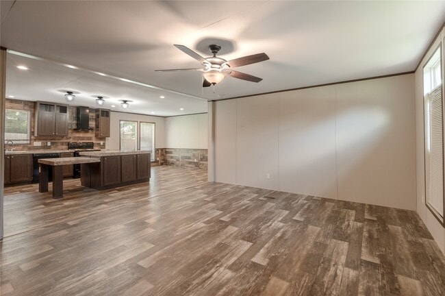 Photo - 3011 Simmons St