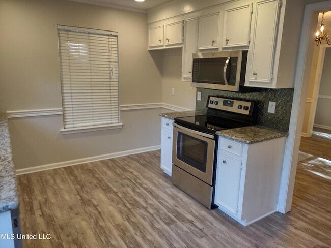 Photo - 206 Clark Farms Rd