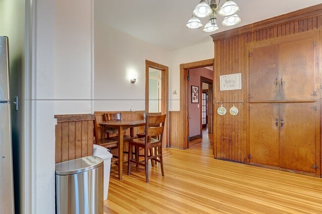 Photo - 119 Olive St Unidad 2nd Floor