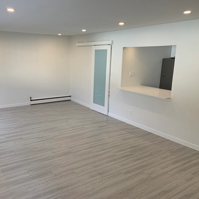 Photo - La Condesa Unit 303