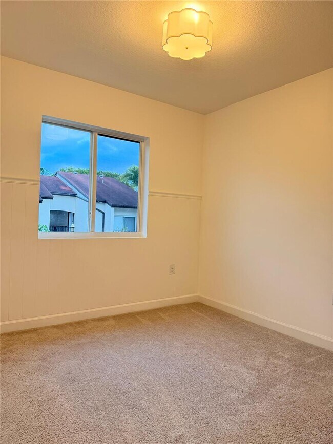 Photo - 5010 SW 37th St