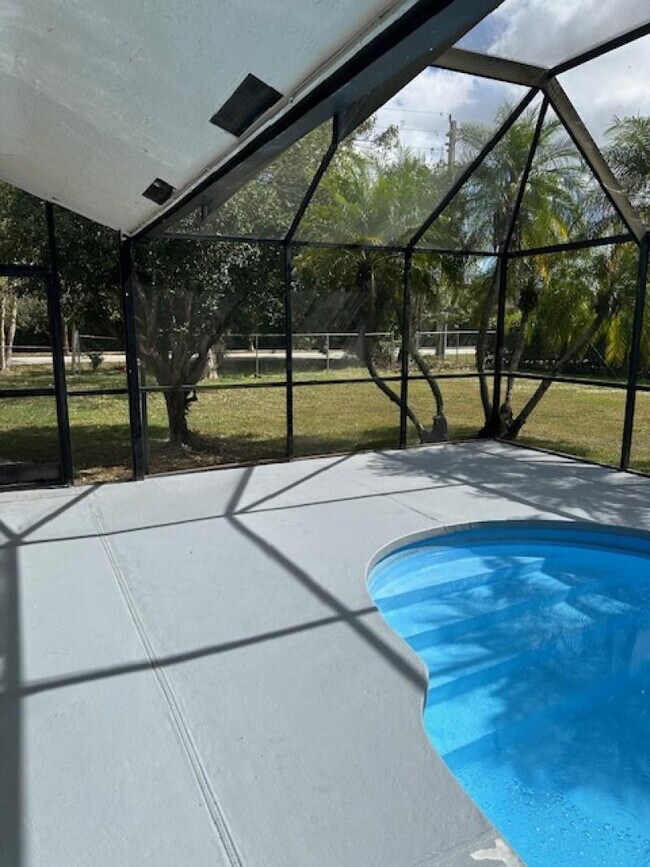 Photo - 16700 SW 277th St