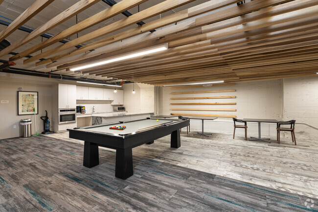 Community Room - The Shelby Apartments