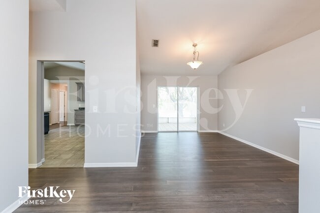 Photo - 1118 Windy Bluff Dr