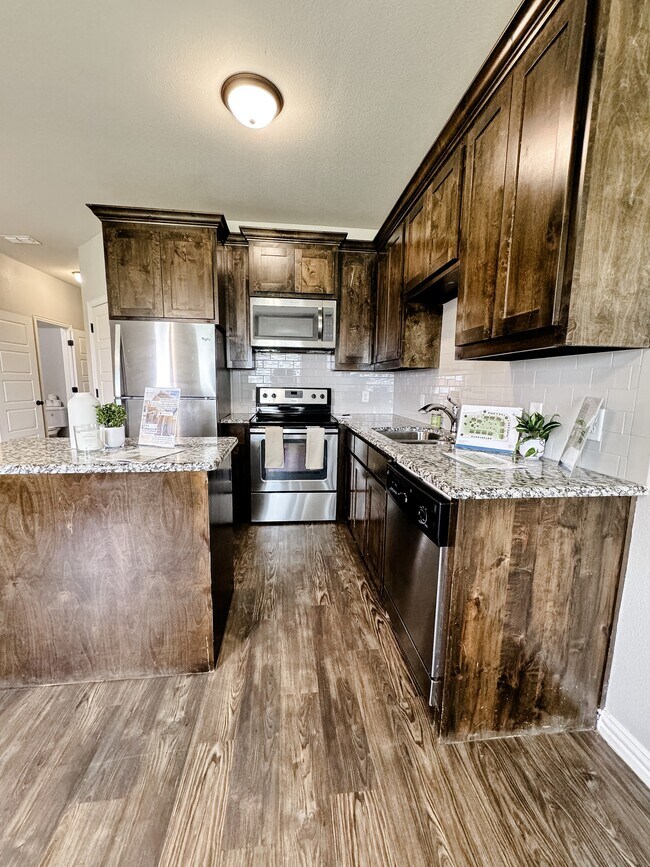 Photo - 8715 Ellis Dr Townhome