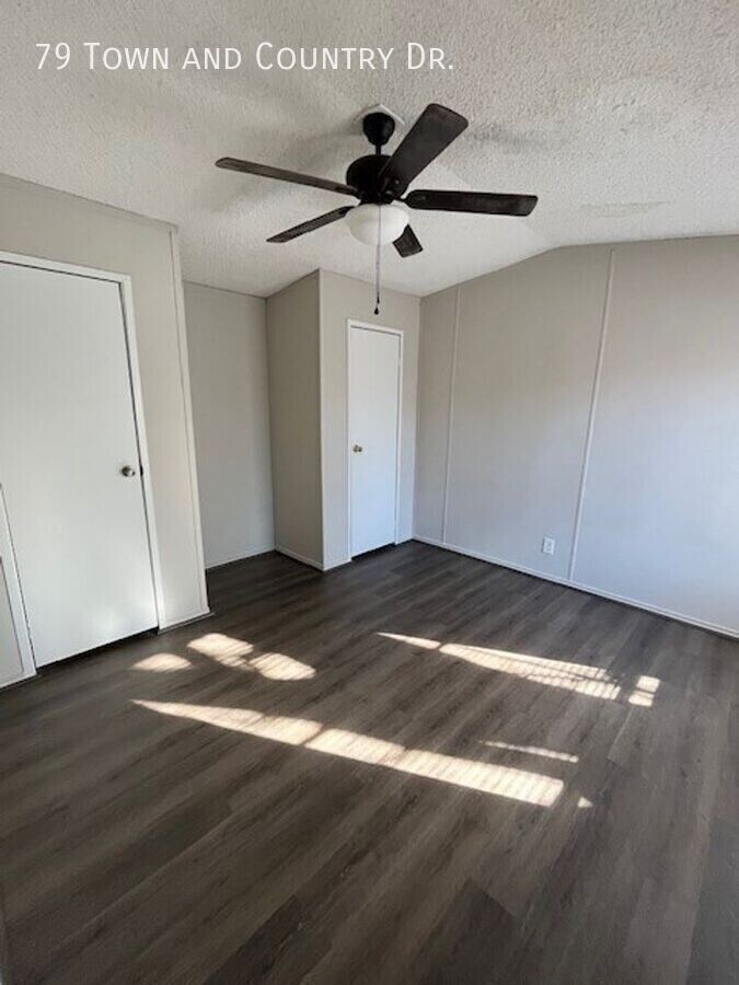 Photo - 79 Town and Country Dr