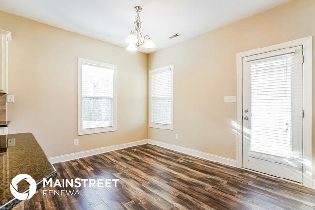 Photo - 19 Labradoodle Ct