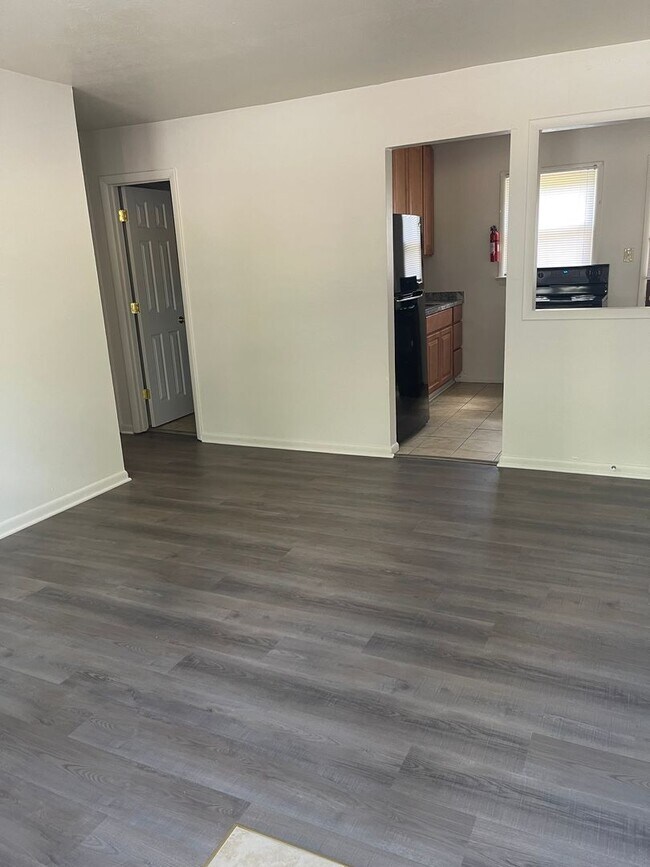 Photo - Two Bedroom Apartment for Rent